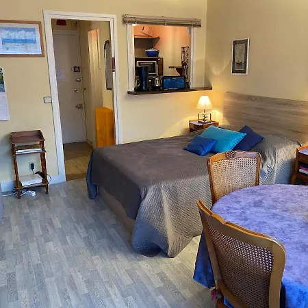 Cosy, Vrai Lit 140, Wifi, Centre Trouville-sur-mer, Proche Deauville Et Gare A Moins De 5 Minutes A Pied Апартаменты *