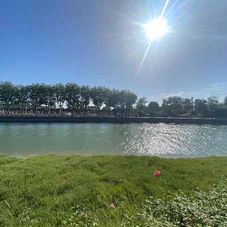 Cosy, Vrai Lit 140, Wifi, Centre Trouville-sur-mer, Proche Deauville Et Gare A Moins De 5 Minutes A Pied Апартаменты Трувиль-сюр-Мер