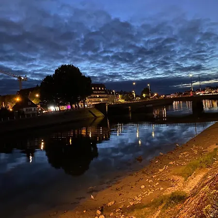 Cosy, Vrai Lit 140, Wifi, Centre Trouville-sur-mer, Proche Deauville Et Gare A Moins De 5 Minutes A Pied Апартаменты *