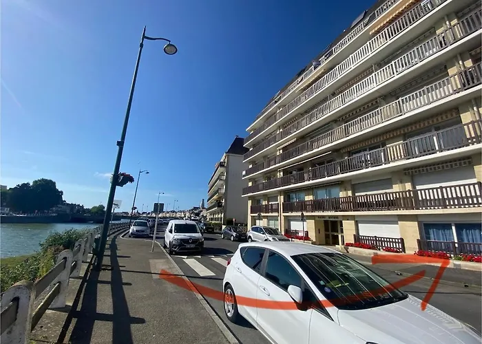Διαμέρισμα Cosy, Vrai Lit 140, Wifi, Centre Trouville-sur-mer, Gare 200 M, Parking Option Trouville-sur-Mer