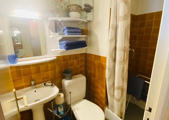 Διαμέρισμα Cosy, Vrai Lit 140, Wifi, Centre Trouville-sur-mer, Gare 200 M, Parking Option *