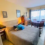 Cosy, Vrai Lit 140, Wifi, Centre Trouville-sur-mer, Gare 200 M, Parking Option Apartamento