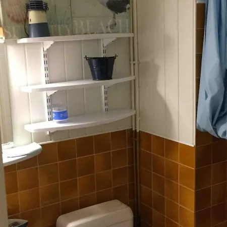 Cosy, Vrai Lit 140, Wifi, Centre Trouville-sur-mer, Proche Deauville Et Gare A Moins De 5 Minutes A Pied *
