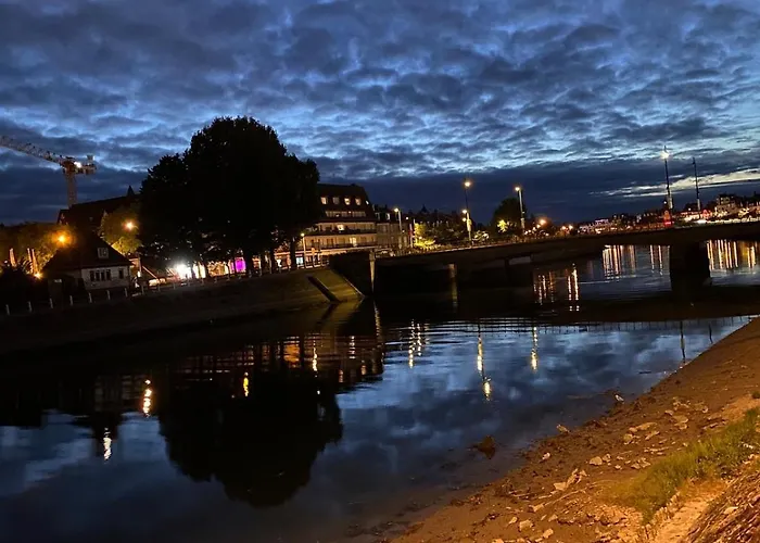 Cosy, Vrai Lit 140, Wifi, Centre Trouville-sur-mer, Gare 200 M, Parking Option Lägenhet *